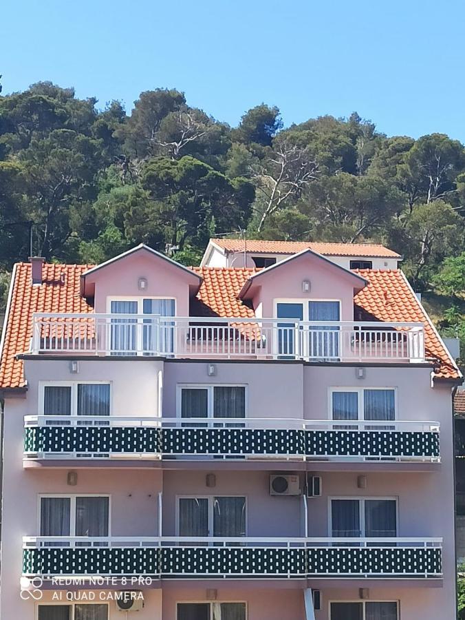 Apartments Mijo Trogir Luaran gambar