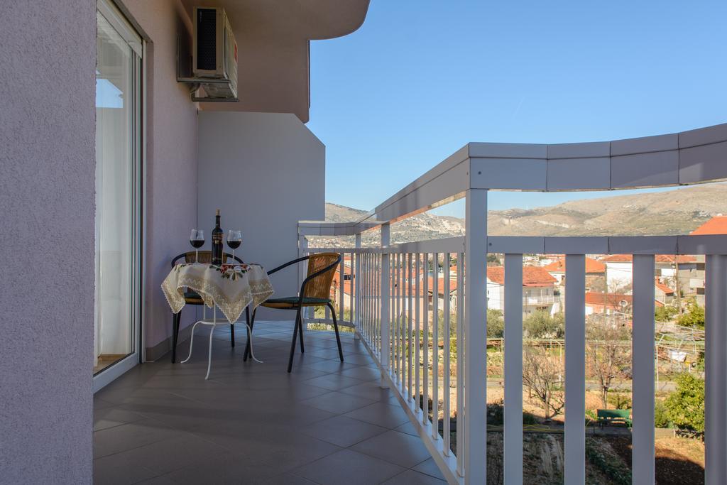 Apartments Mijo Trogir Bilik gambar