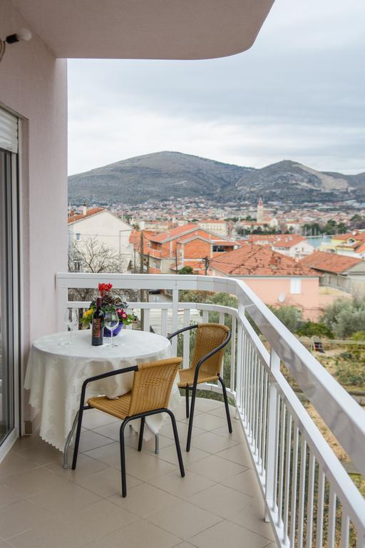 Apartments Mijo Trogir Bilik gambar