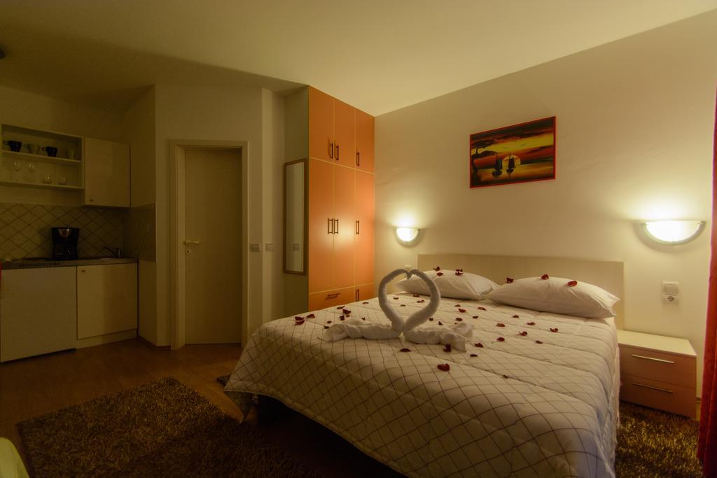 Apartments Mijo Trogir Bilik gambar